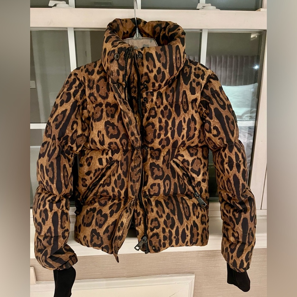 Girls SAM coat. Great condition